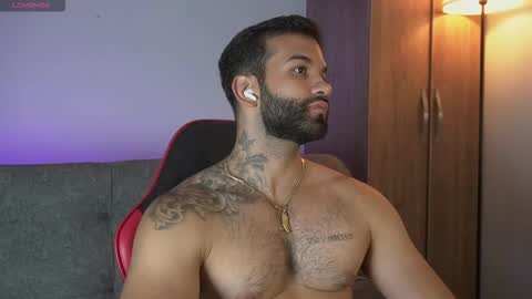 Mark online show from March 6, 11:37 pm