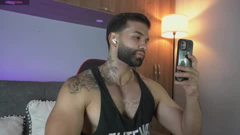 Mark online show from April 11, 12:48 am