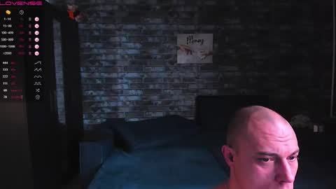 Mark online show from March 17, 12:21 pm