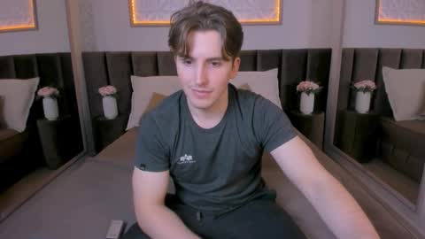 Mark online show from November 24, 7:07 am