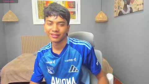 Snapshot of markbowie chatting on September 18, 12:53 pm markbowie online show from September 18, 12:53 pm