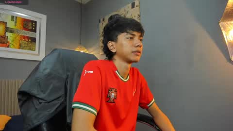 markbowie online show from April 16, 7:14 pm