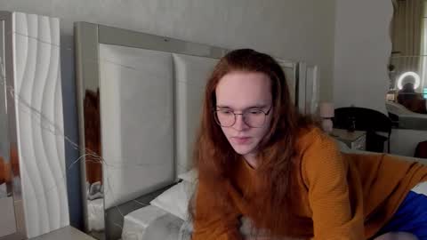 Mark online show from October 6, 10:11 am