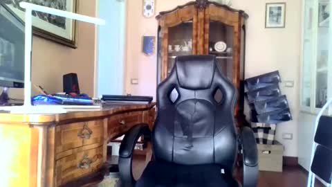 markmarkmark00 online show from December 26, 10:05 am