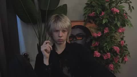 Mark online show from March 4, 7:38 am