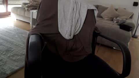 markusello3x online show from February 21, 11:02 am