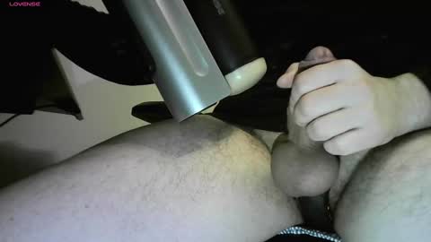 Snapshot of markustime chatting on February 10, 10:19 pm Markus online show from February 10, 10:19 pm