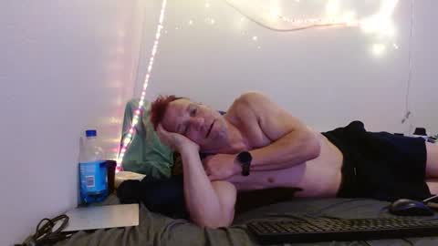 markymark101825061 online show from February 14, 10:59 am