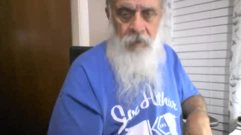 Snapshot of markzorro chatting on October 23, 2:57 am Zorro online show from October 23, 2:57 am