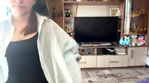 Lena online show from June 6, 7:03 am
