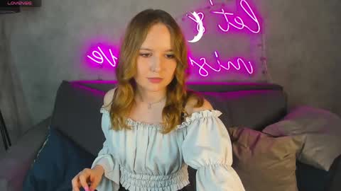 Emmaa online show from May 28, 1:58 am