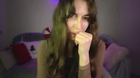 Mary online show from December 19, 2:34 pm