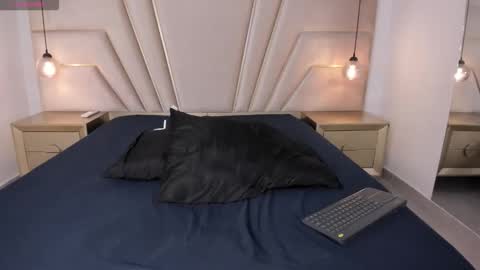 Snapshot of maroxcute chatting on October 31, 4:18 pm maroxcute online show from October 31, 4:18 pm