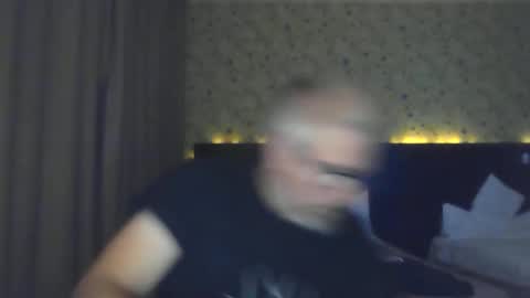 marriedcock1980 online show from September 15, 6:20 pm