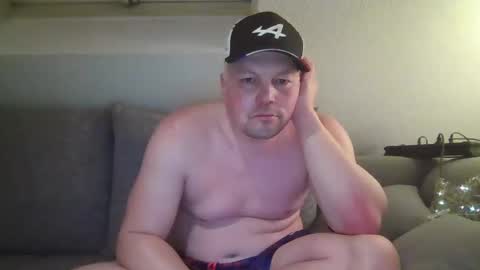 mars0481 online show from December 23, 5:17 am