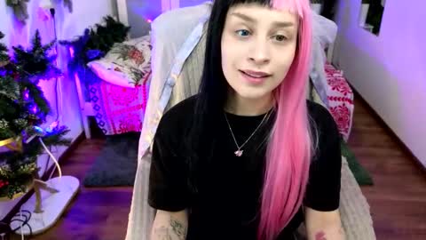 Marsy Stitch online show from January 17, 1:09 pm