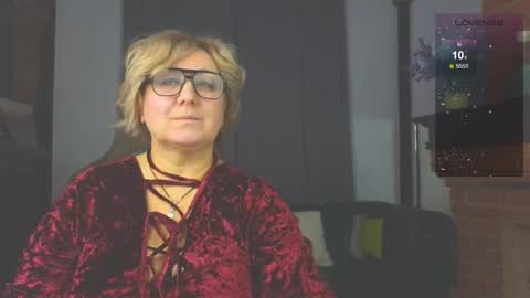 marta_wils online show from November 24, 5:28 am