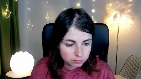 martaedams online show from December 15, 6:20 am