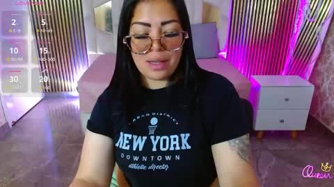 Hey im martina online show from May 18, 4:07 am