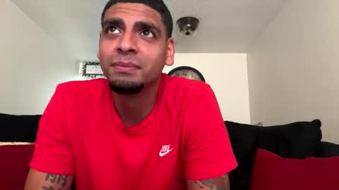 martinfly89 online show from May 12, 12:14 pm