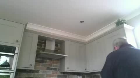 Snapshot of martinrgbxxxx chatting on October 11, 9:14 am martinrgbxxxx online show from October 11, 9:14 am