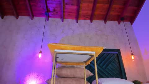 Martina online show from December 15, 8:05 pm