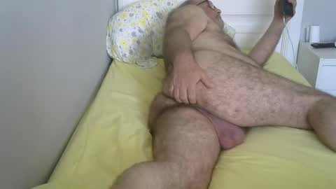 Snapshot of marvaas8963 chatting on March 2, 2:21 pm marce online show from March 2, 2:21 pm