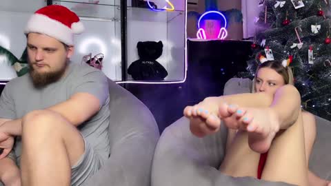 Snapshot of mary_and_vadim chatting on December 29, 8:58 pm Maria and Vadim online show from December 29, 8:58 pm