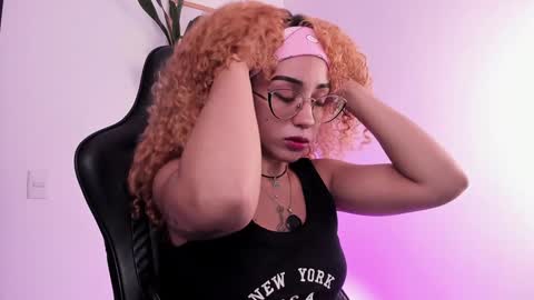 Mary Jane  online show from January 27, 11:54 pm