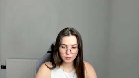 Alice online show from May 11, 11:39 am