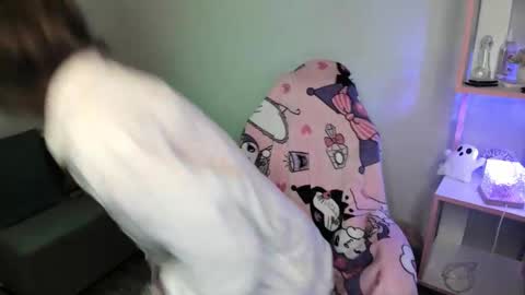 Mary GTM3Mon Wed Thu Sat Sun 0400 am-1030pm online show from October 25, 2:23 am