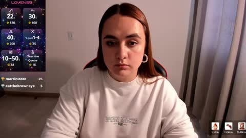 Dulce Maria online show from February 27, 9:07 pm