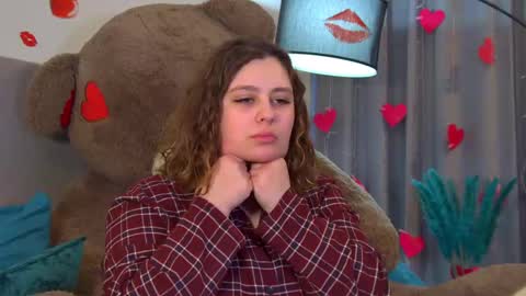 MaryMurrays online show from February 18, 6:35 am