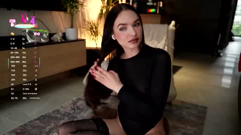 Marina online show from October 14, 1:58 pm