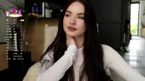 Marina online show from October 21, 9:25 am