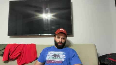 mascbeef95 online show from June 17, 11:43 pm