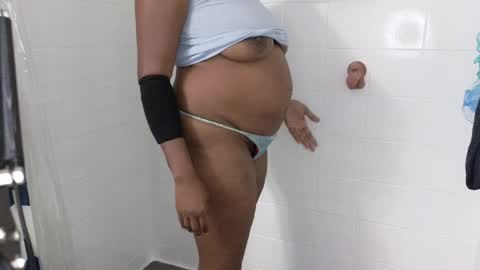maskedmilf822397 online show from April 14, 12:25 am