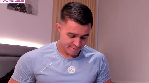 Mason Bennet online show from January 5, 10:24 pm