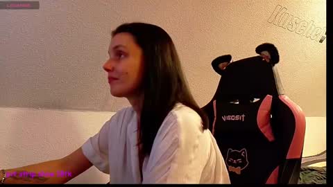 Queeny Kathy  Online at 2030 MEZ Sunday  Wednesday online show from March 7, 8:33 pm