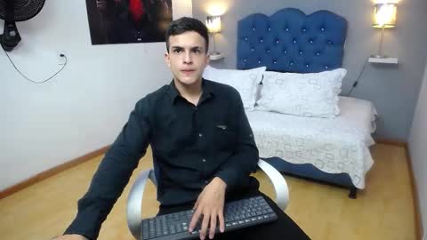  Massimo Greco online show from December 20, 11:33 pm