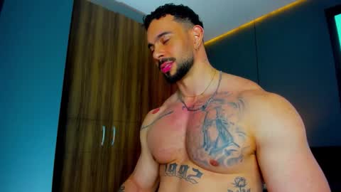 massimo online show from February 2, 7:21 pm