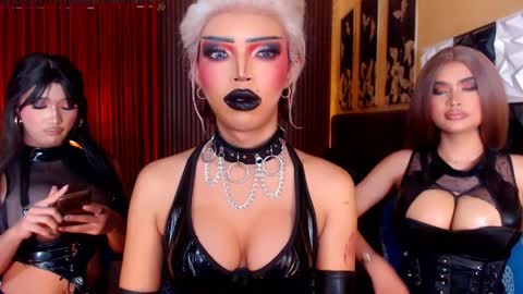 massivecocktrans online show from April 28, 8:29 am