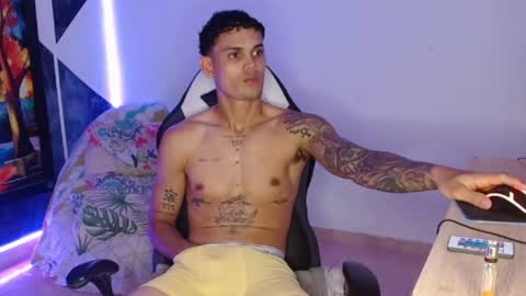 master_black777 online show from November 23, 11:14 pm