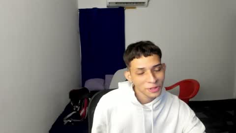 master_boy28 online show from July 28, 2:53 am