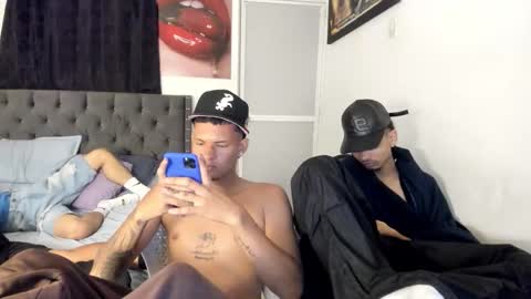 master_boy28 online show from May 4, 6:31 am