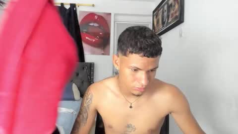 master_boy28 online show from May 11, 5:36 am