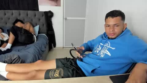 master_boy28 online show from April 27, 5:16 am