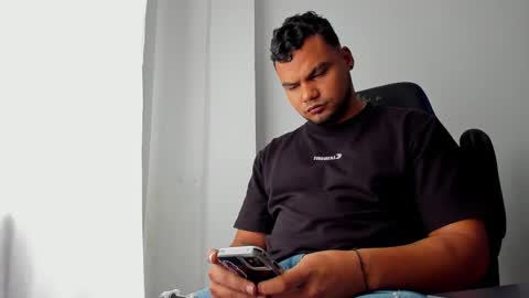 master_boy_1 online show from February 15, 5:33 pm