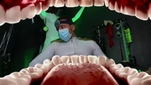 Master connor online show from April 21, 1:42 am