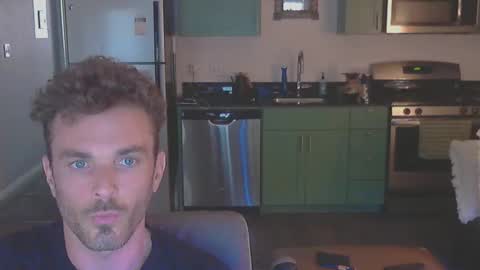 Snapshot of master_louie chatting on October 11, 6:11 pm muskyjockdick online show from October 11, 6:11 pm